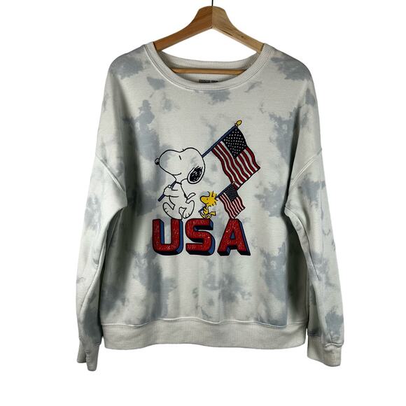 Peanuts Snoopy USA Flag Graphic Tie Dye White and Gray Sweatshirt Womens Large - Picture 1 of 10